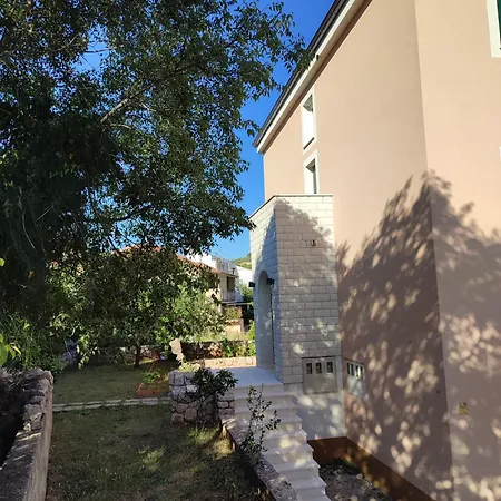 Dodig Apartamento Marina (Bossoglina)